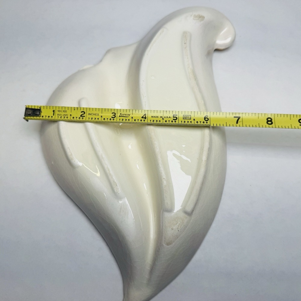 Vintage Mid Century California USA Pottery Leaf Shaped Ashtray Purple & White - Picture 8 of 8
